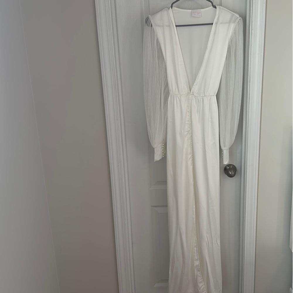 Le Rose White Long Silk Robe